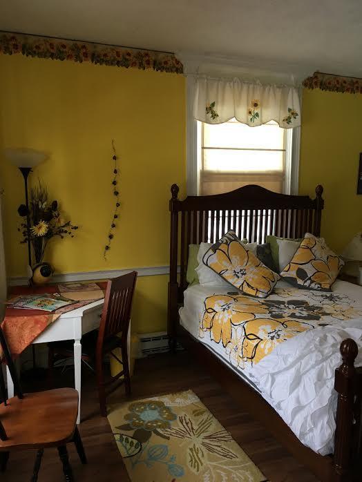 Brookside Inn At ローレンス エクステリア 写真